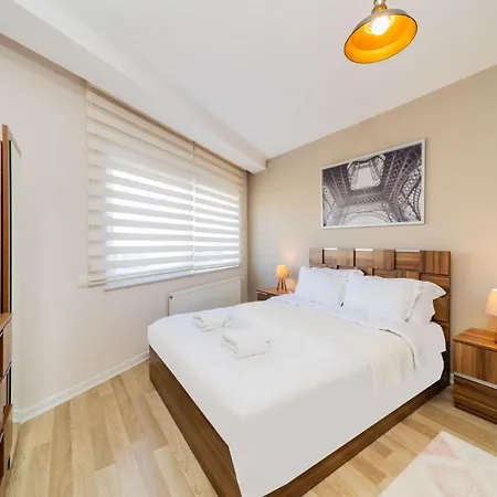 Convenient Flat With Balcony In Konyaalti * 안탈리아